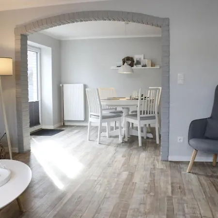 Tatil Evi Ferienhaushaelfte Blankenmoor